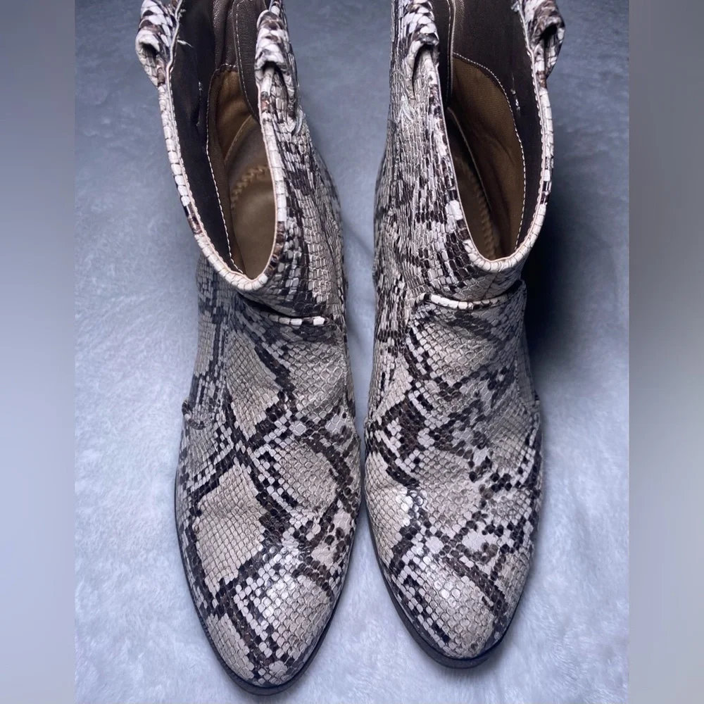 Style & Co. MyKenna Western Snakeskin Ankle Booties Size 9
